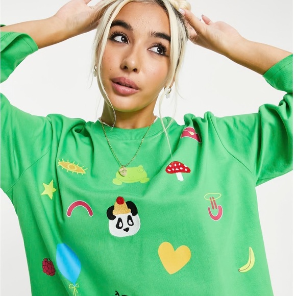 ASOS “Native Youth” Oversized Green Sweatshirt Fox Panda Embroidery Adult Small - Picture 1 of 15